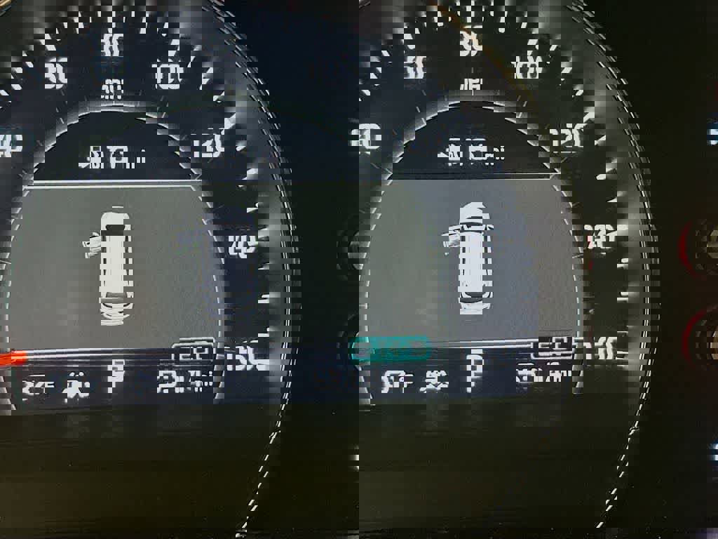 Used 2019 Kia Sorento SX image 20