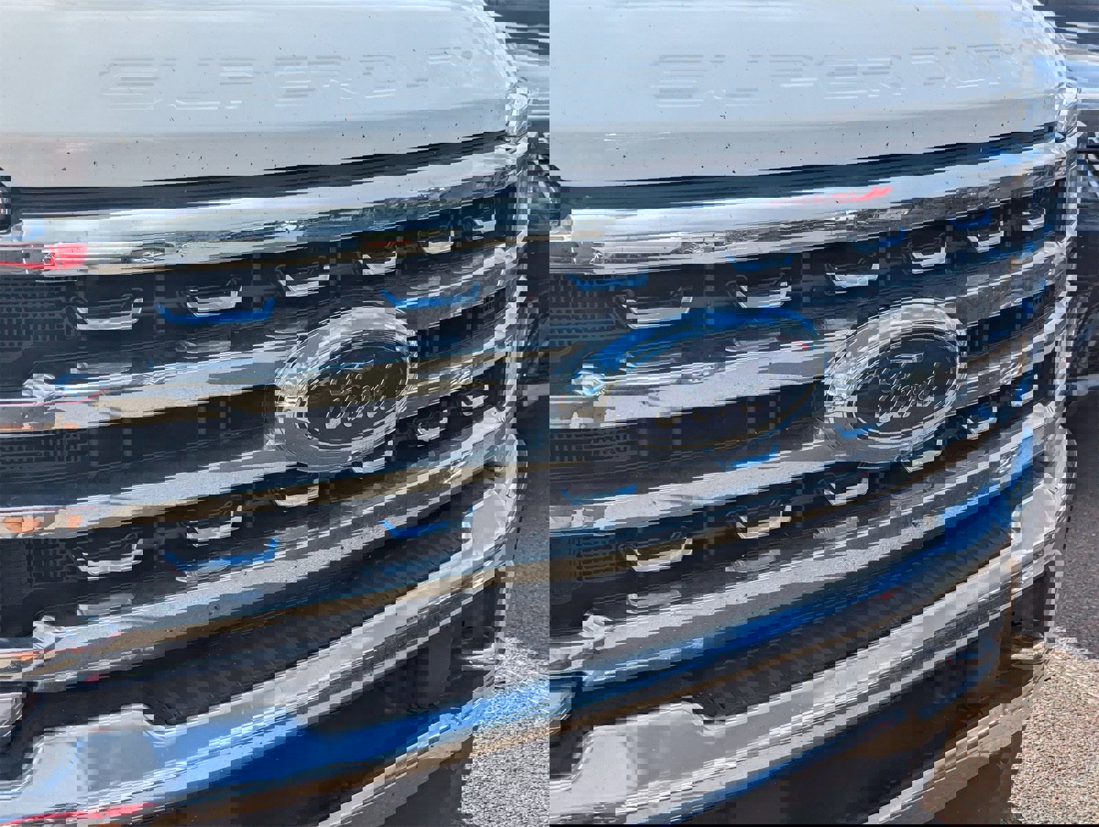 Certified 2024 Ford F350 Lariat w/ Chrome Package image 4