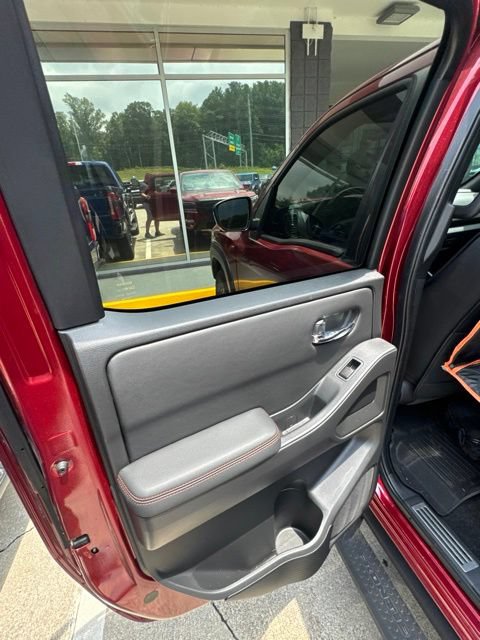 Used 2023 Nissan Frontier PRO-4X w/ Pro Convenience Package AWD/4WD image 58