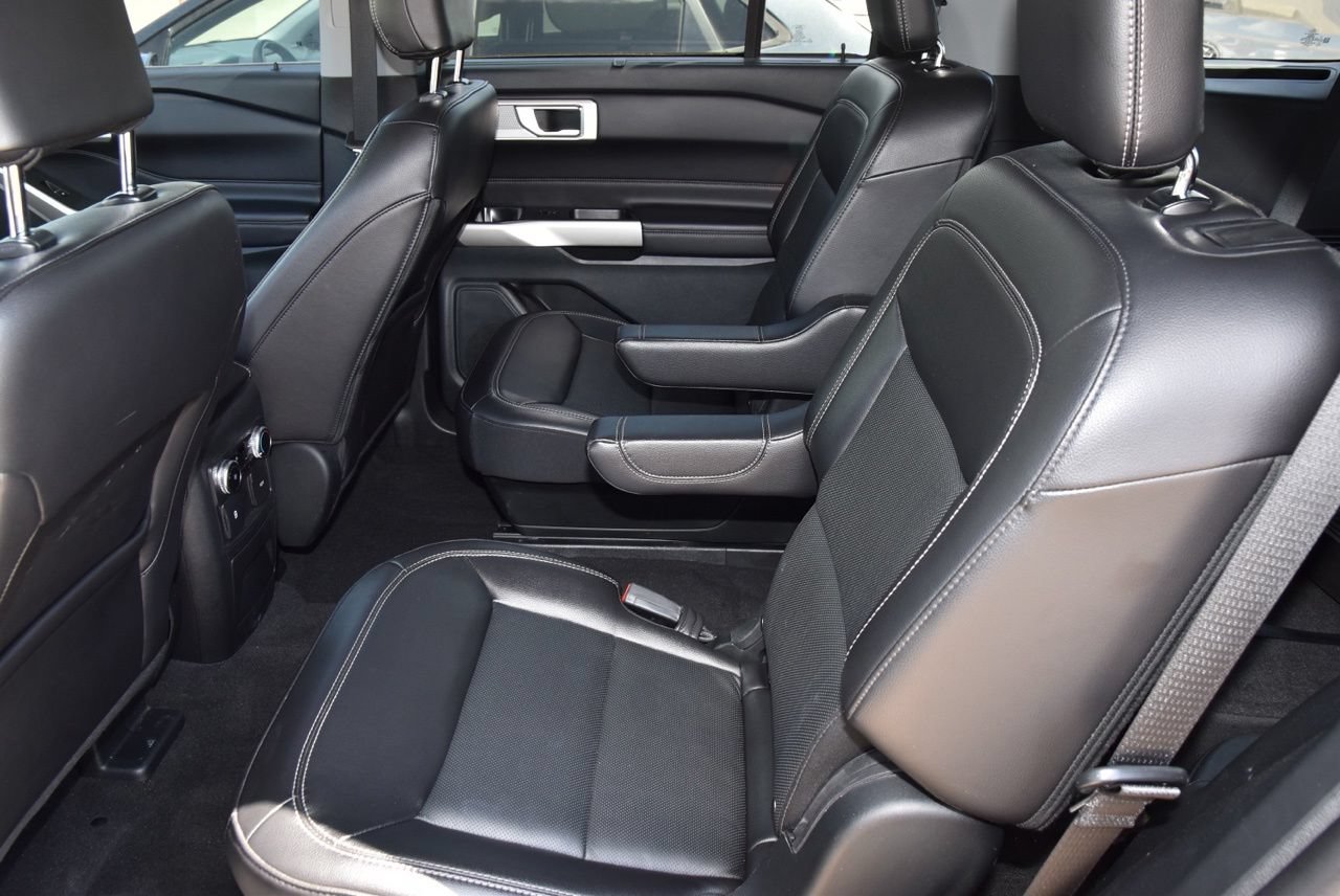 Certified 2023 Ford Explorer Limited AWD/4WD image 11