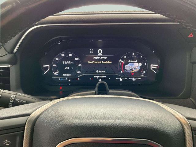 Used 2023 GMC Yukon XL Denali w/ Denali Reserve Package AWD/4WD image 11