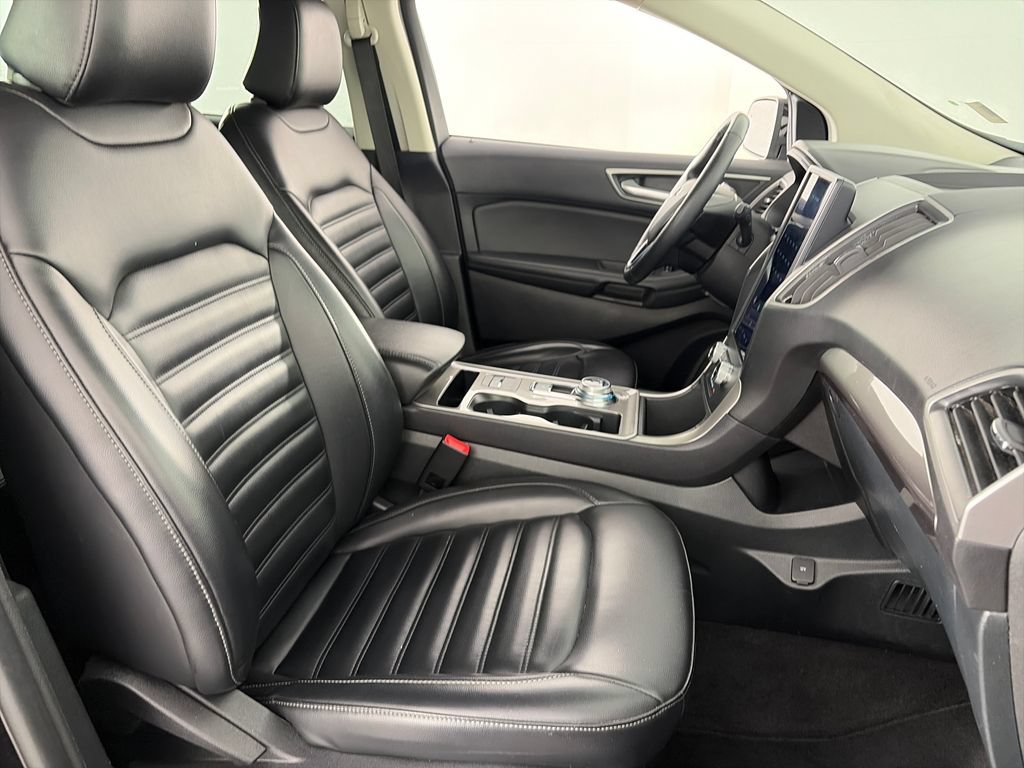 Certified 2024 Ford Edge SEL AWD/4WD image 31
