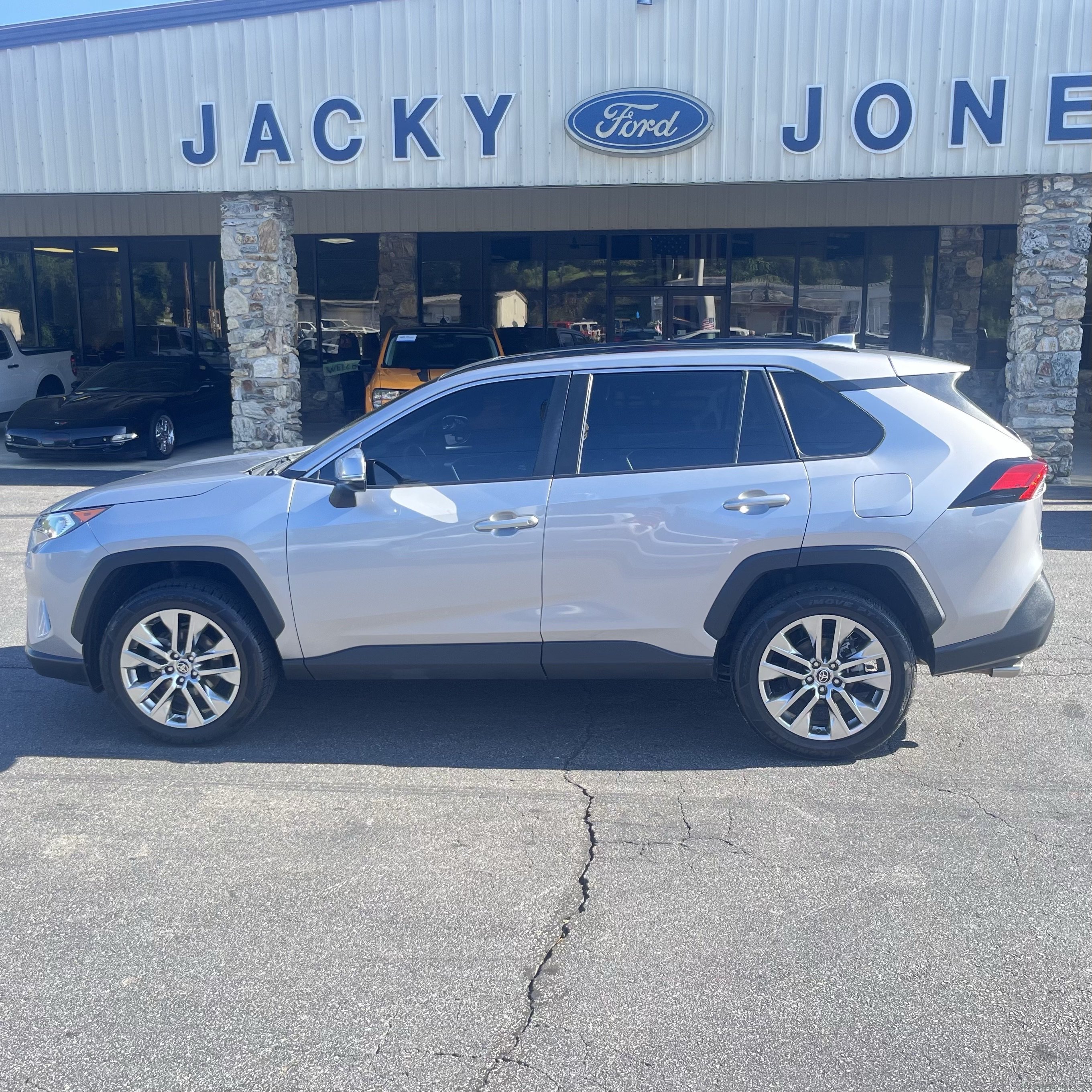 Used 2021 Toyota RAV4 XLE Premium