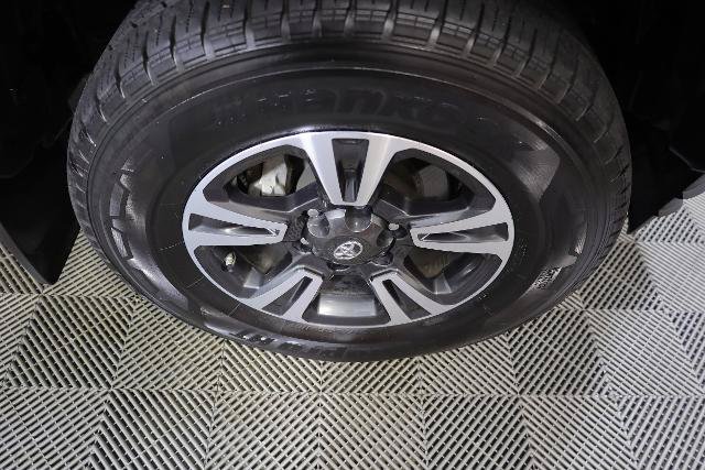 Used 2019 Toyota Tacoma TRD Sport AWD/4WD image 38
