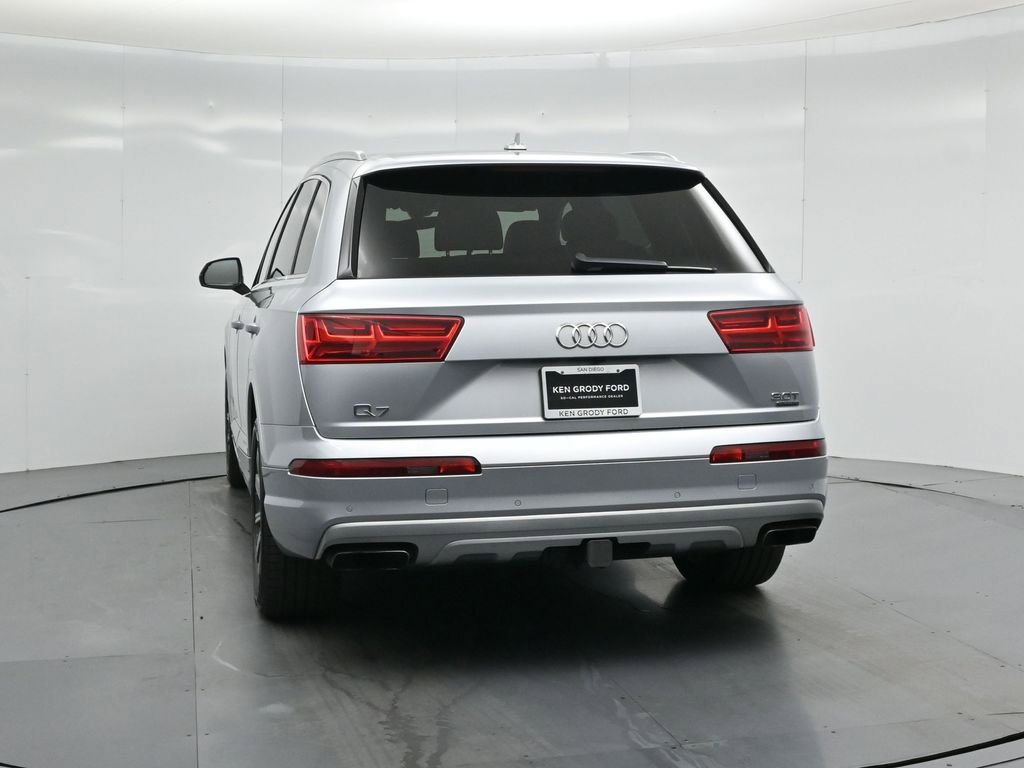 Used 2017 Audi Q7 3.0T Premium Plus w/ Premium Plus Package AWD/4WD image 29