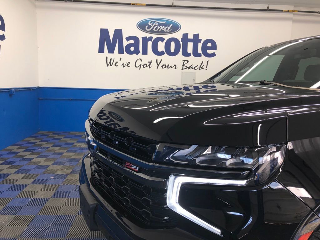 Used 2022 Chevrolet Tahoe Z71 w/ Z71 Off-Road Package image 7