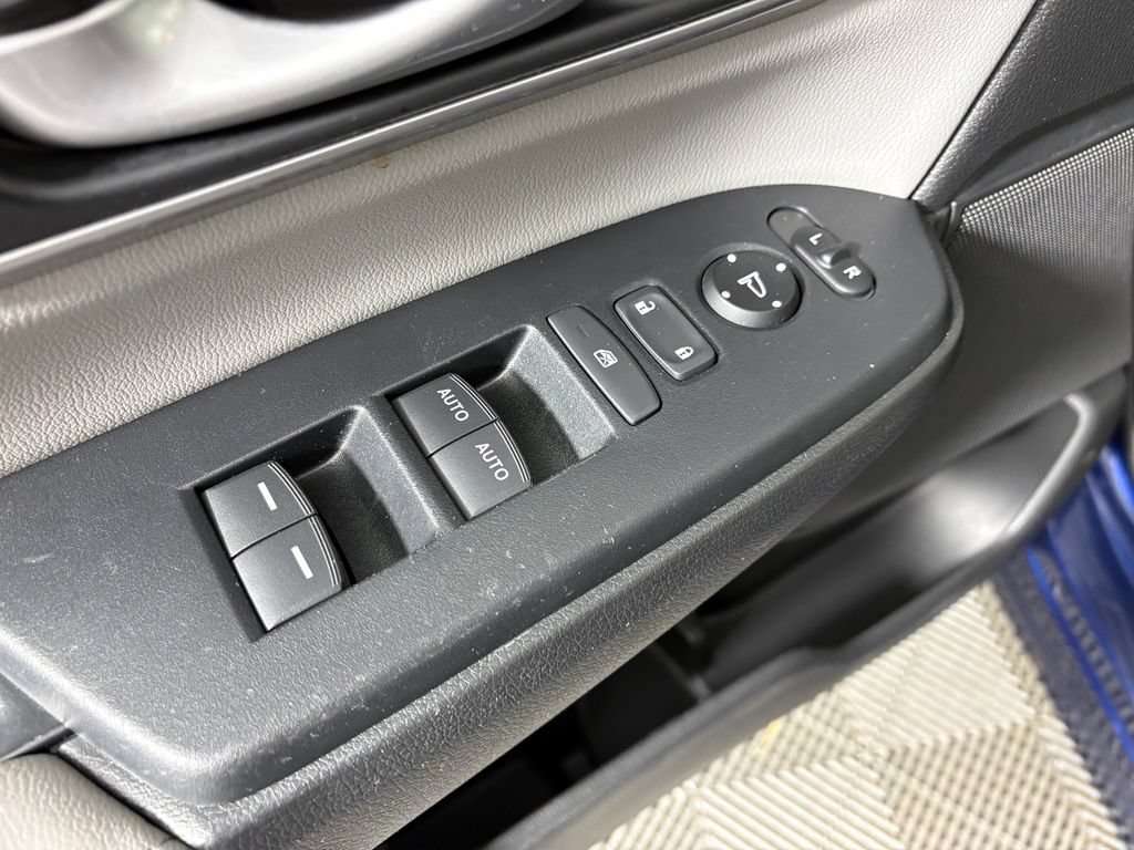 Used 2022 Honda CR-V Touring image 13