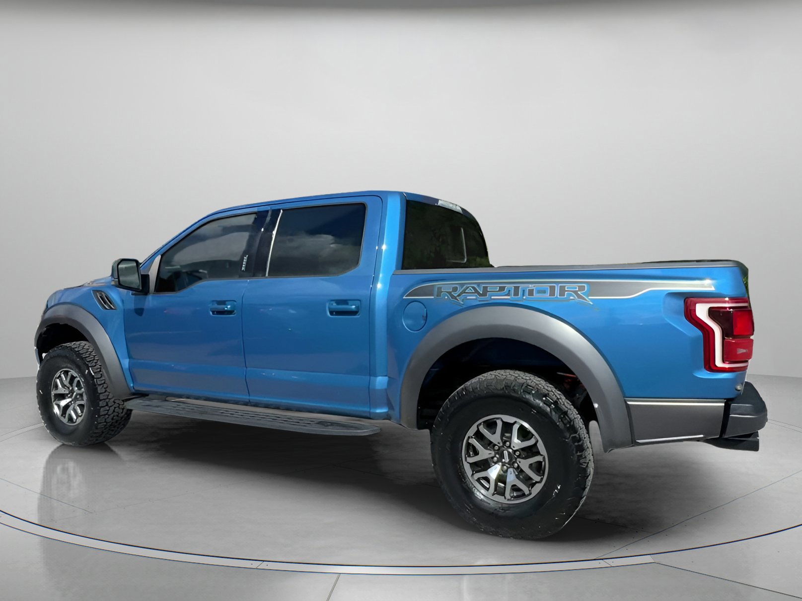 Certified 2020 Ford F150 Raptor w/ Equipment Group 802A Luxury image 11