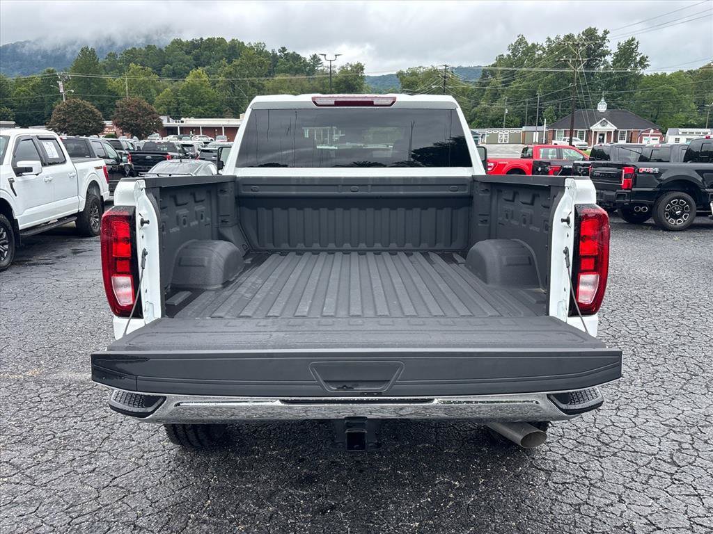 Used 2025 GMC Sierra 2500 Pro w/ Convenience Package RWD image 7