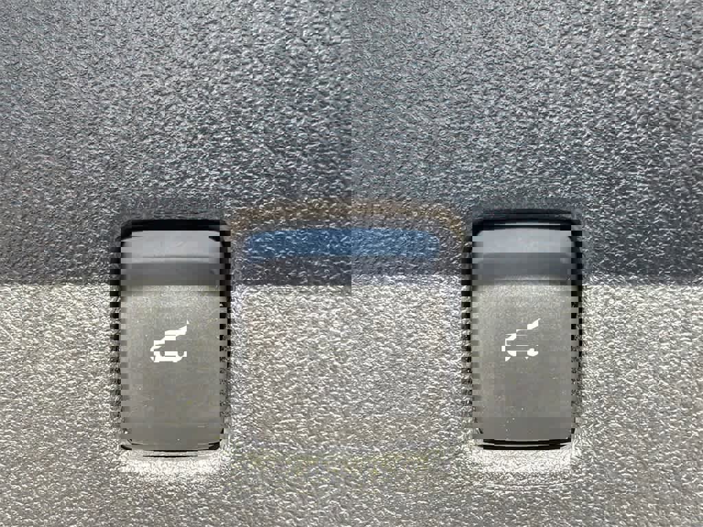 Certified 2023 Ford Escape Active image 17