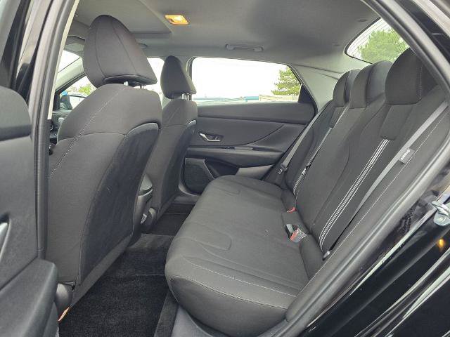 Used 2024 Hyundai Elantra SEL FWD image 16