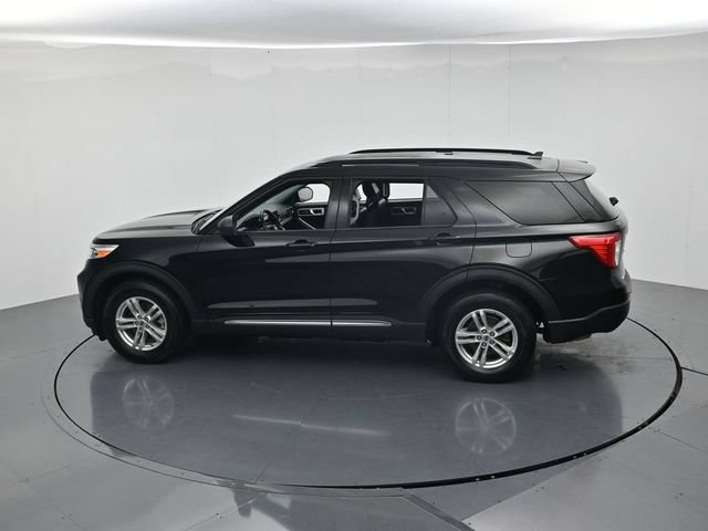 Certified 2023 Ford Explorer XLT w/ Equipment Group 202A AWD/4WD image 47