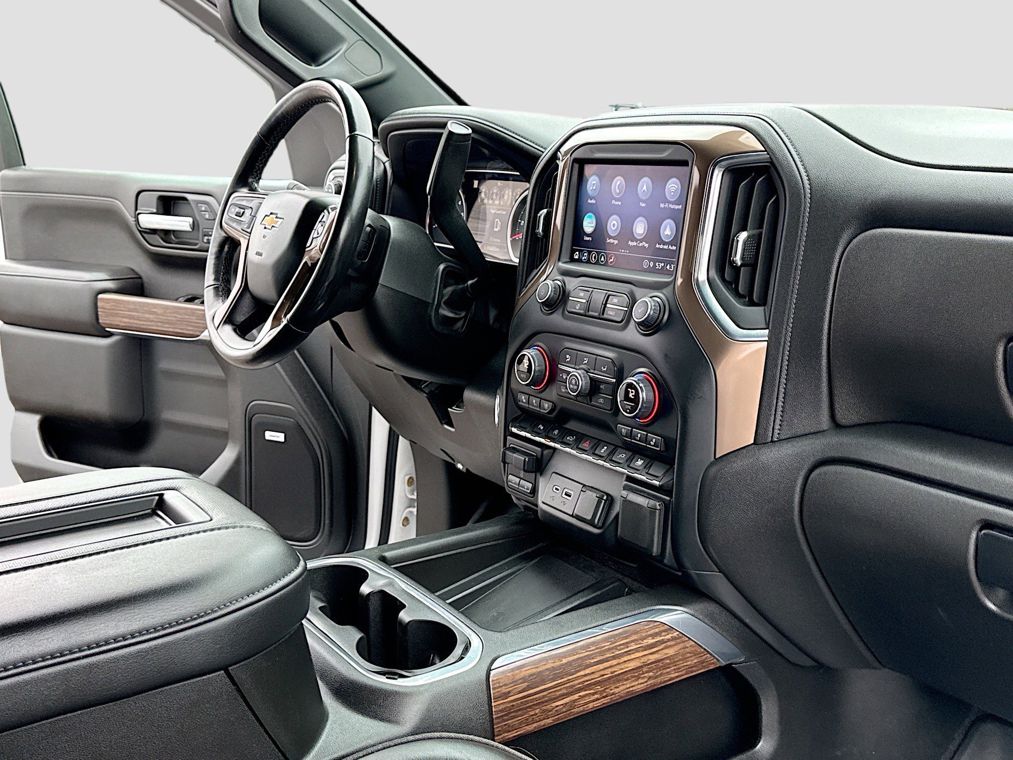 Used 2021 Chevrolet Silverado 1500 High Country image 8