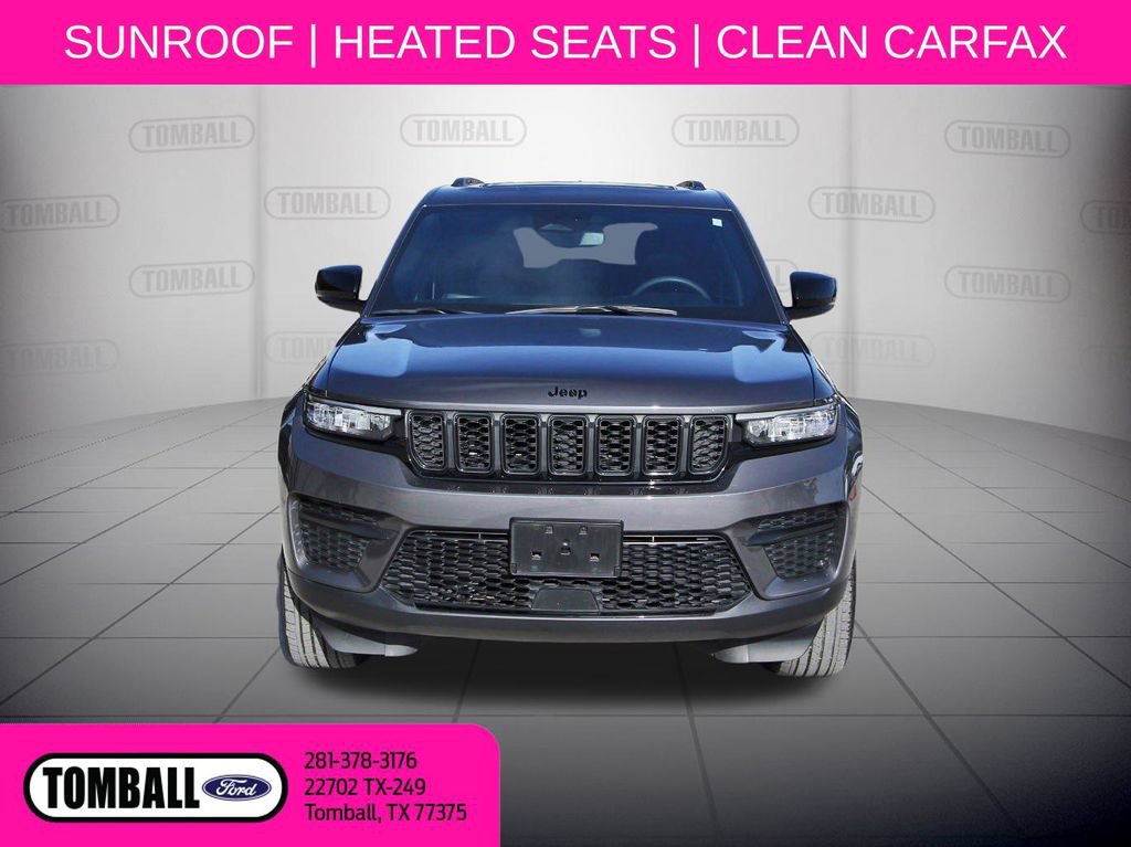 Used 2024 Jeep Grand Cherokee Altitude RWD image 2