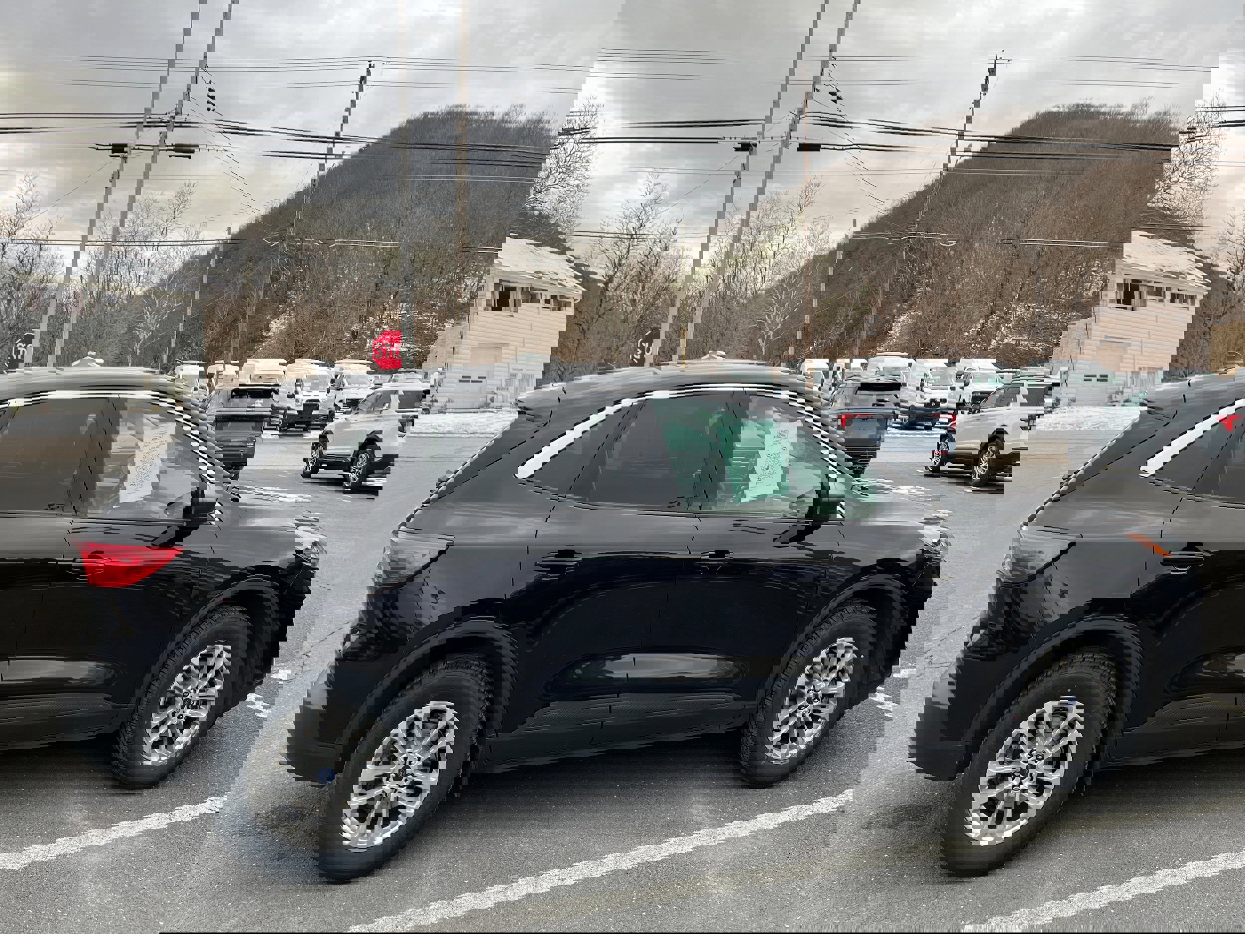 Certified 2022 Ford Escape SE w/ Convenience Package image 5