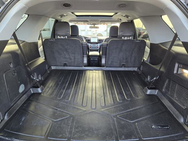 Certified 2022 Ford Explorer XLT w/ Equipment Group 202A image 18