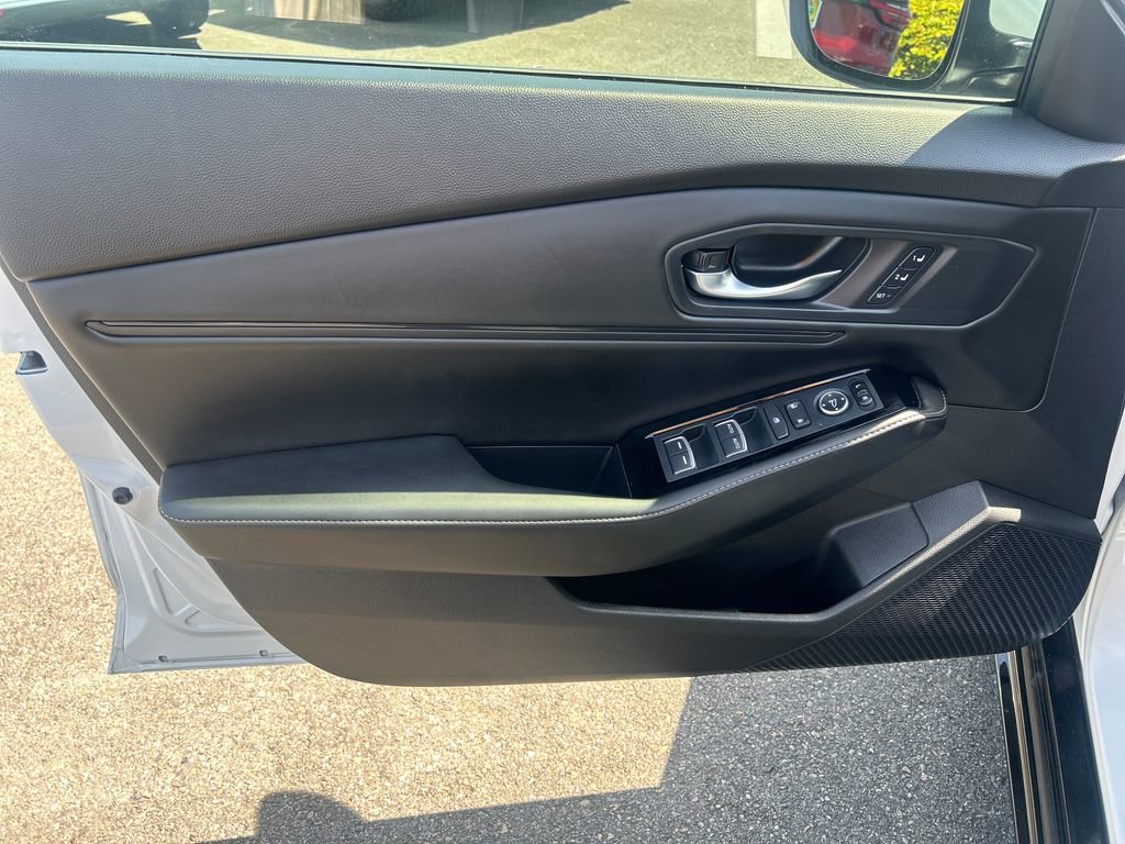 Used 2023 Honda Accord Touring image 16