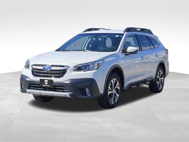 Used 2022 Subaru Outback Limited AWD/4WD image 4