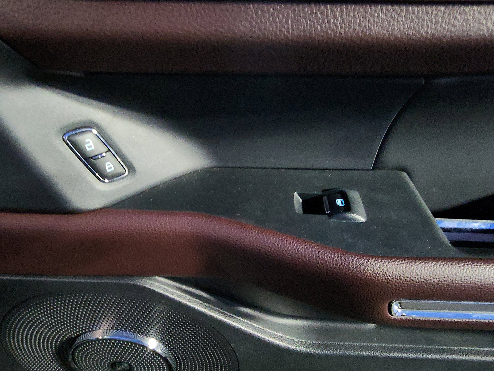 Certified 2023 Ford Expedition Limited image 37