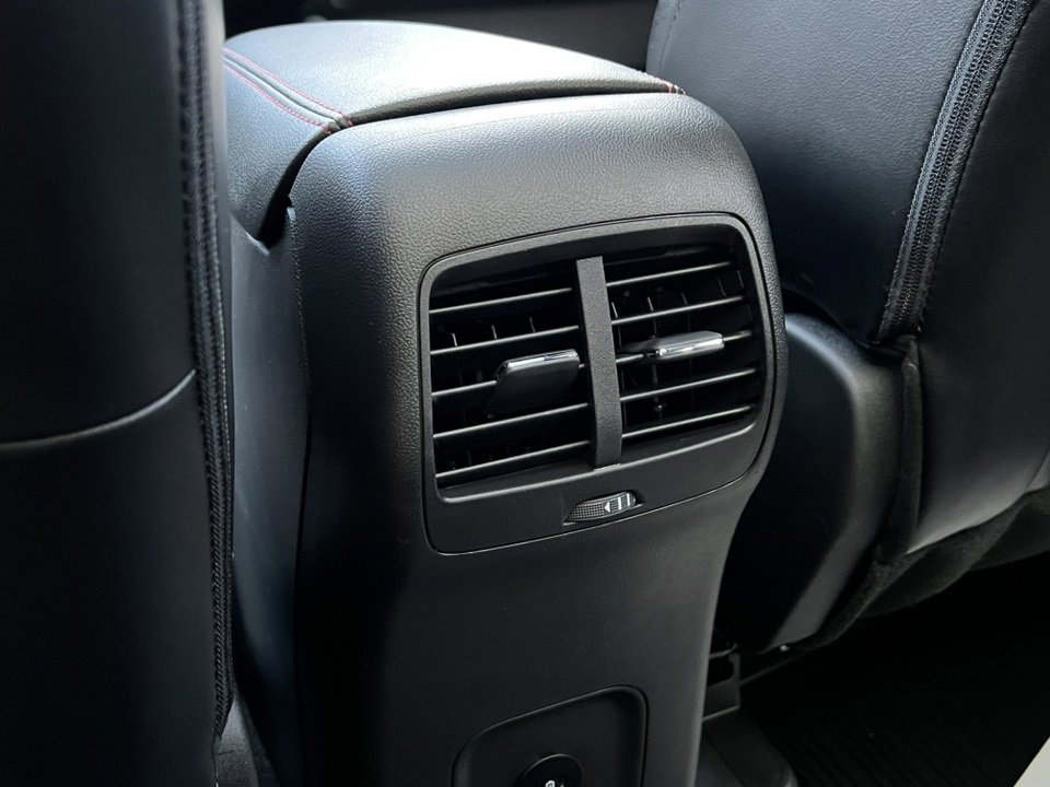 Certified 2023 Ford Escape ST-Line Select w/ Tech Pack #2 image 32