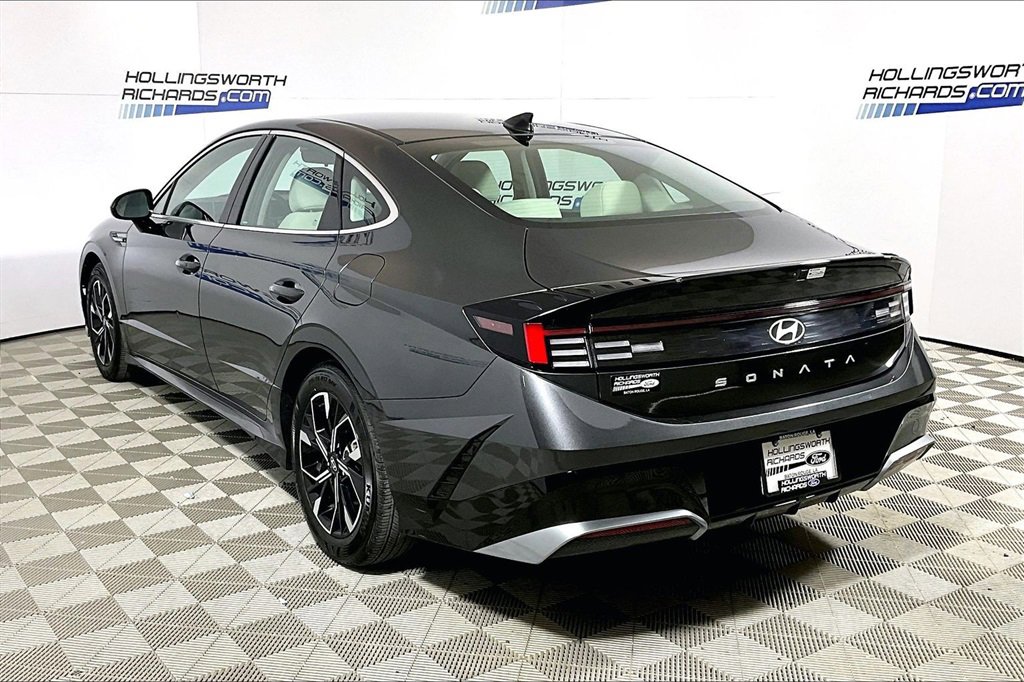 Used 2025 Hyundai Sonata SEL image 8