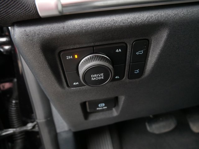 Certified 2025 Ford Expedition Max Platinum w/ Driver's Package image 18