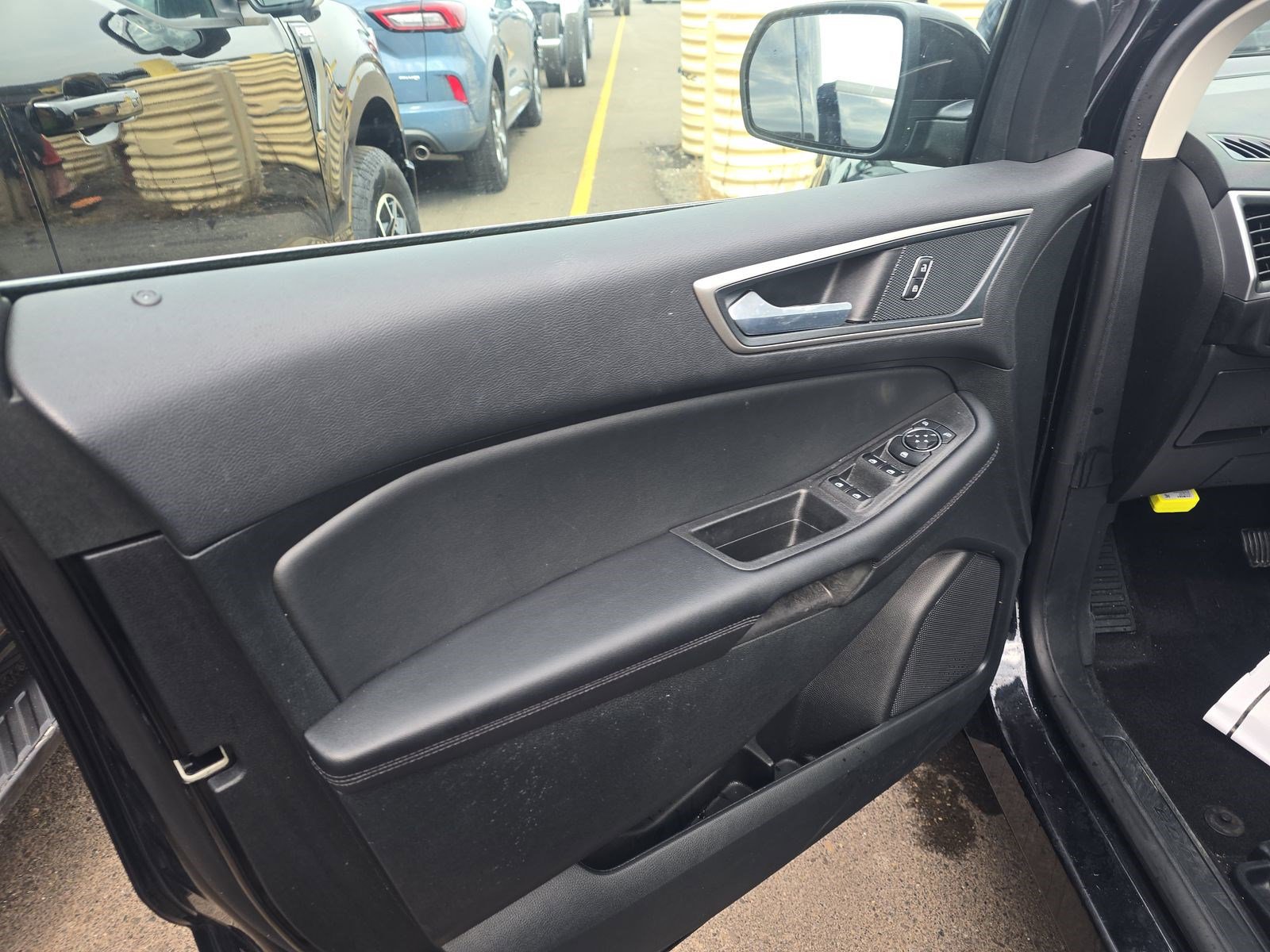 Certified 2024 Ford Edge SEL w/ Convenience Package AWD/4WD image 15