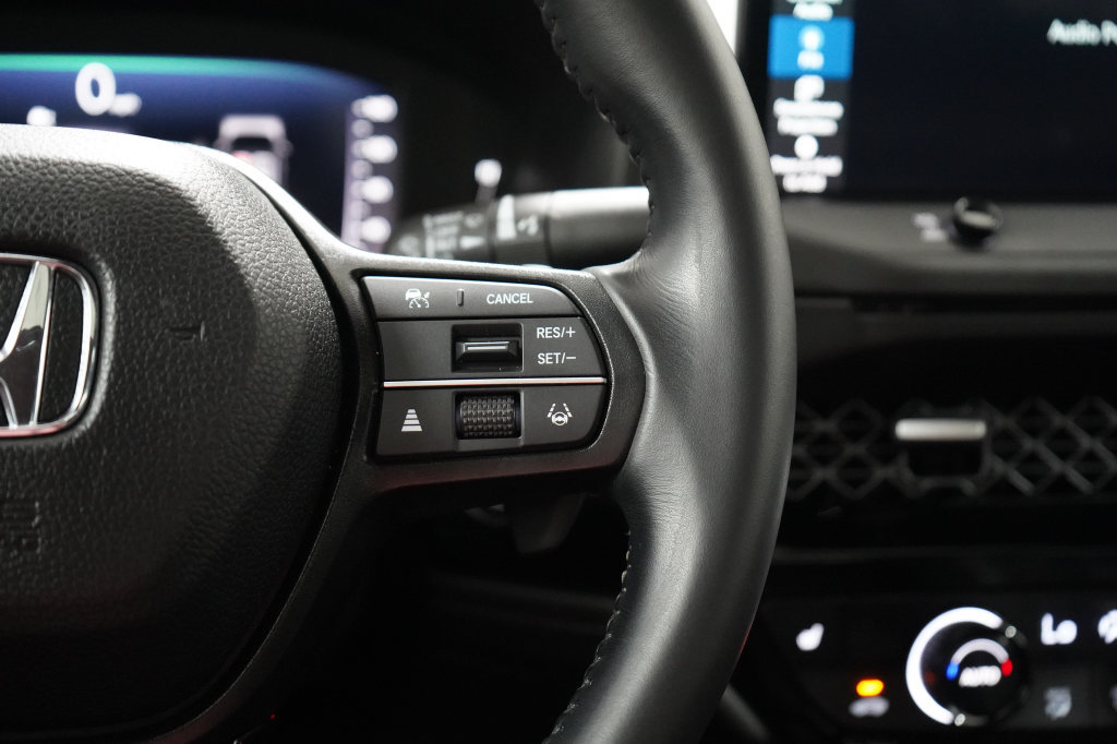 Used 2023 Honda Accord Sport image 16