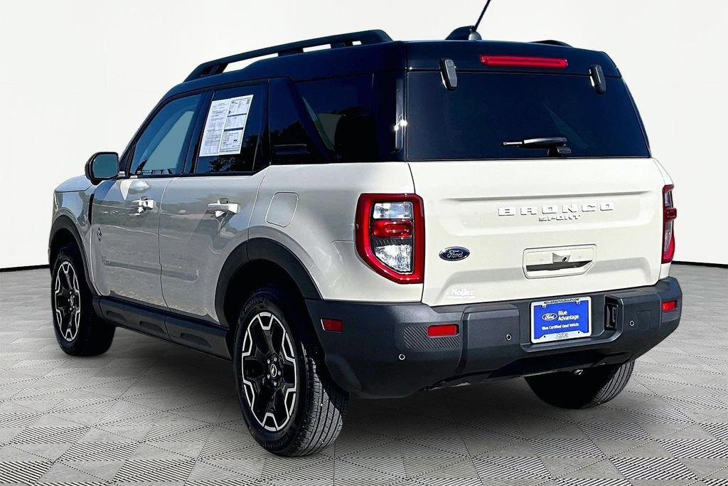 Certified 2025 Ford Bronco Sport Outer Banks w/ Outer Banks Tech Package+ AWD/4WD image 13