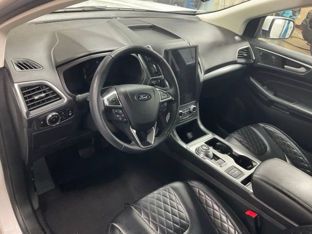 Certified 2024 Ford Edge Titanium AWD/4WD image 6