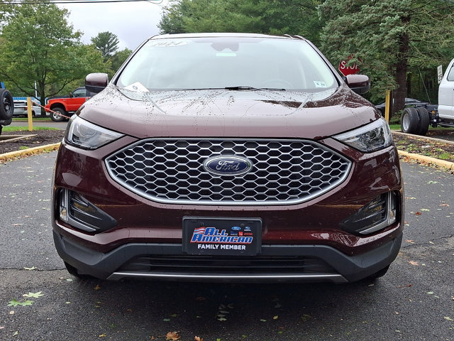 Certified 2024 Ford Edge SEL w/ Convenience Package AWD/4WD image 3