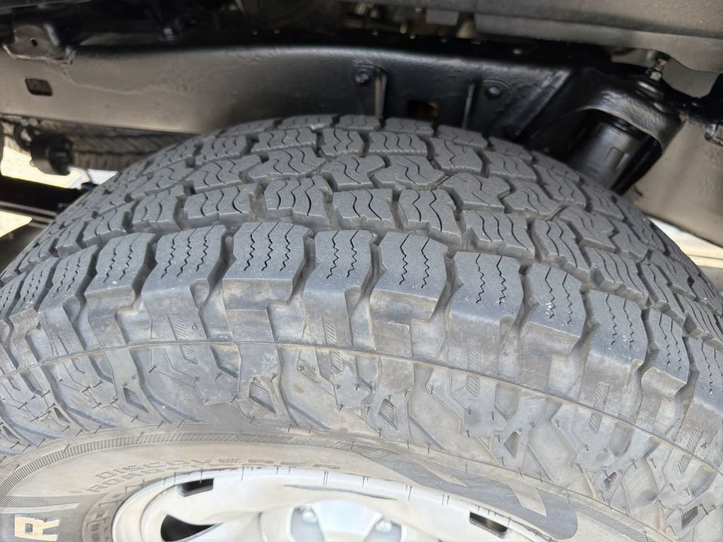 Used 2022 Toyota Tacoma SR AWD/4WD image 27