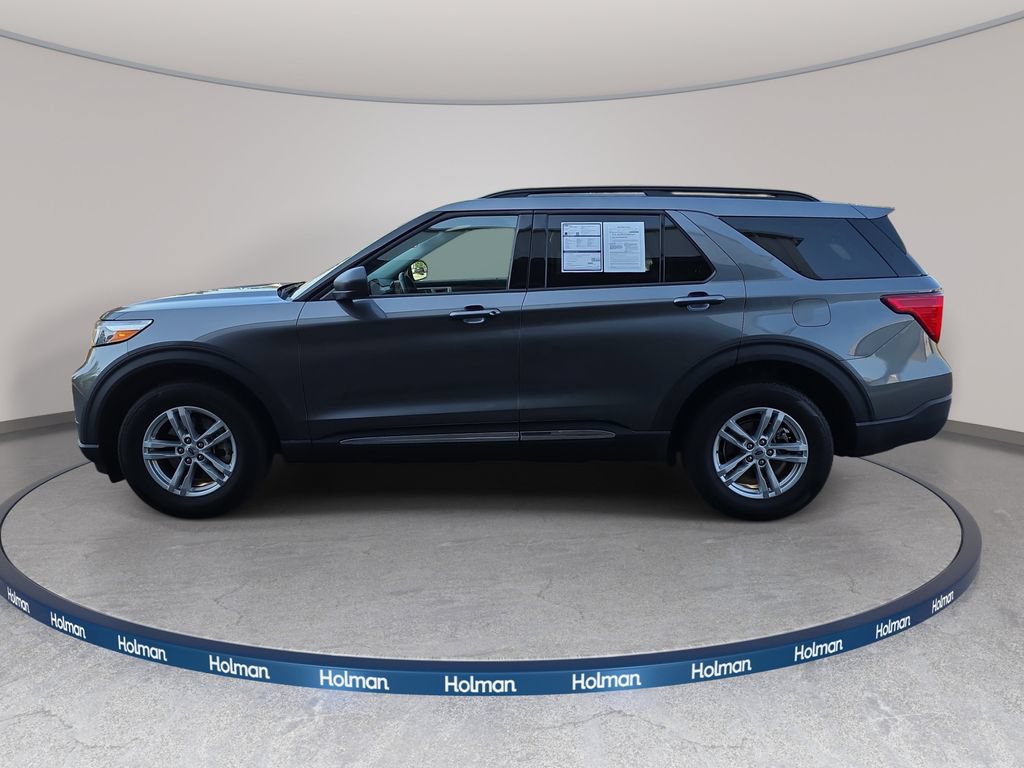 Certified 2023 Ford Explorer XLT w/ Equipment Group 202A AWD/4WD image 8