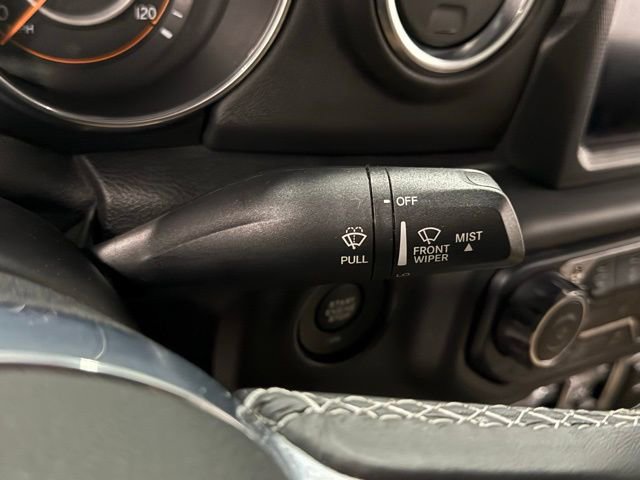 Used 2018 Jeep Wrangler Unlimited Sahara image 20
