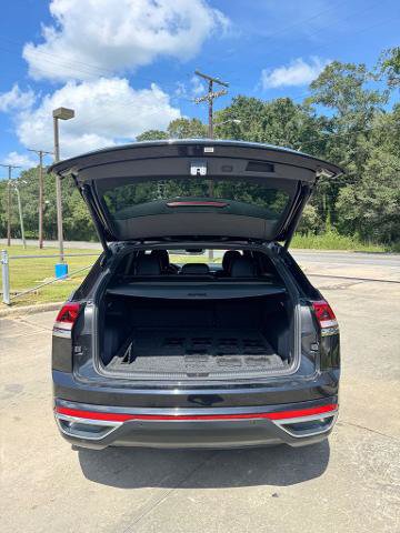 Used 2021 Volkswagen Atlas Cross Sport SEL Premium AWD/4WD image 6