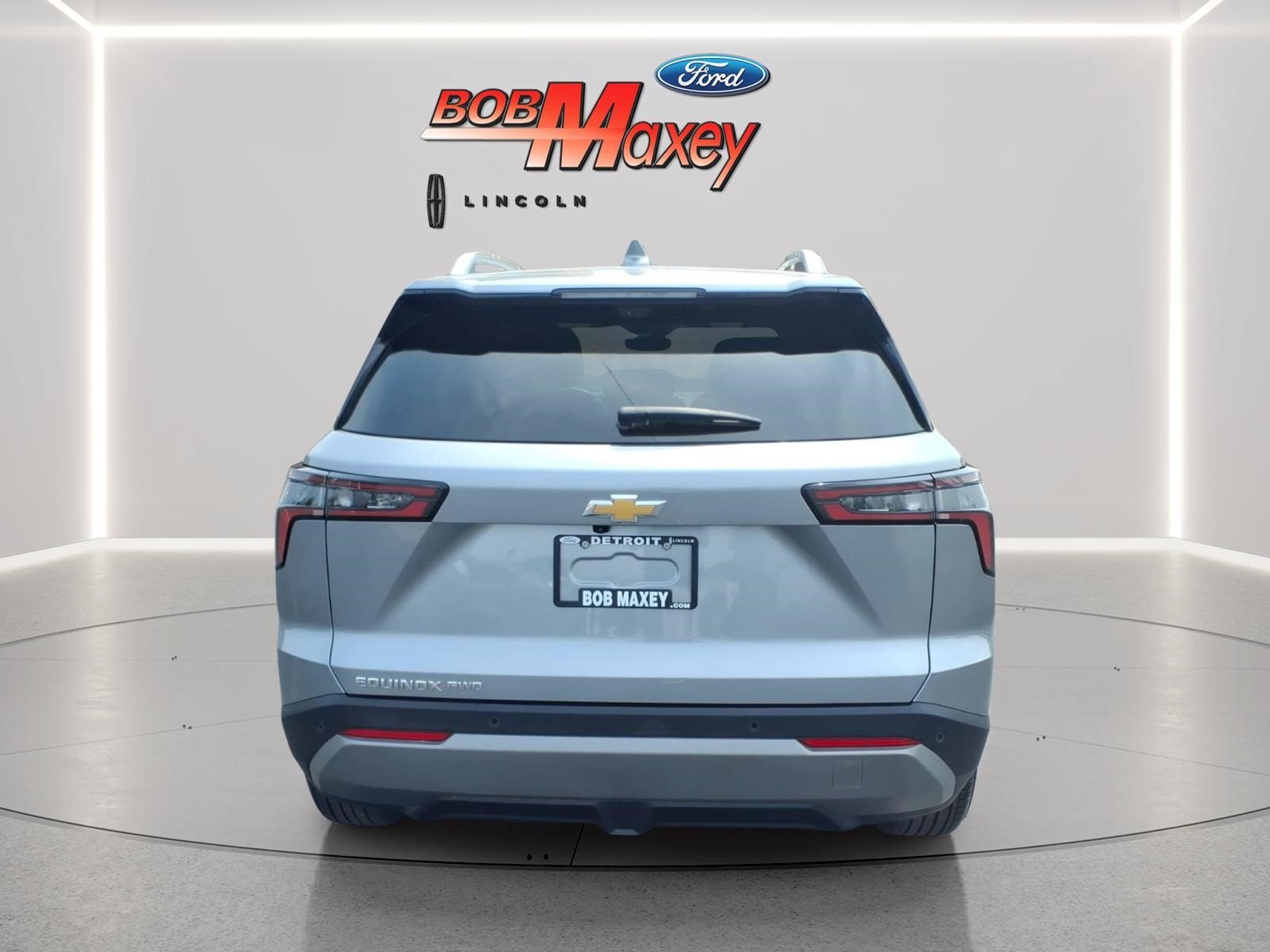 Used 2025 Chevrolet Equinox LT w/ Convenience Package II AWD/4WD image 5