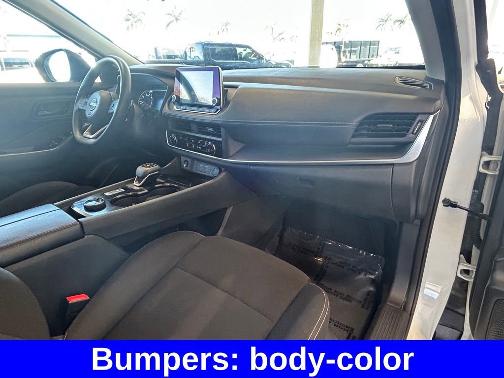 Used 2024 Nissan Rogue S AWD/4WD image 25