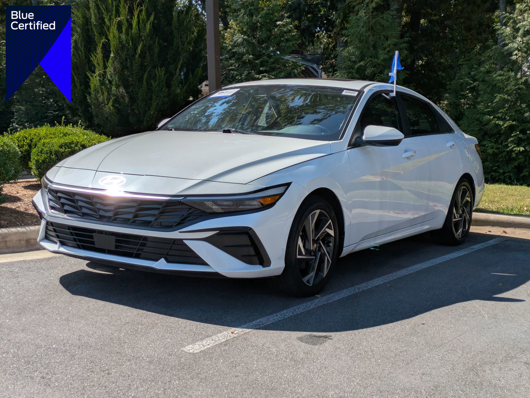 Used 2024 Hyundai Elantra SEL w/ Convenience Package