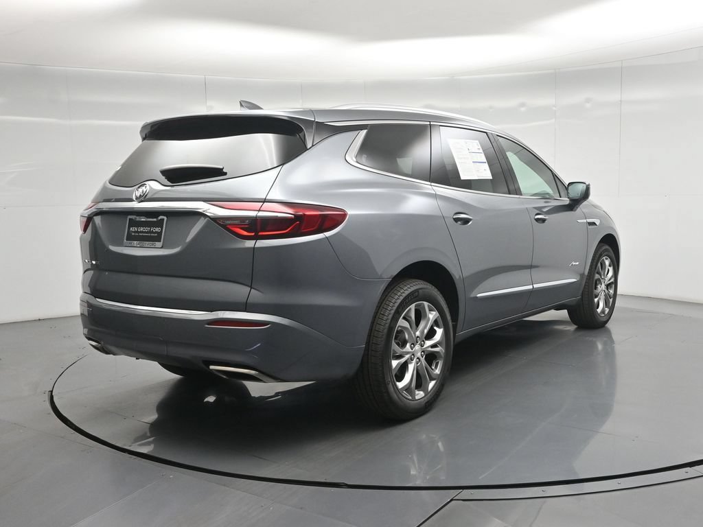 Used 2020 Buick Enclave Avenir w/ Avenir Technology Package FWD image 27