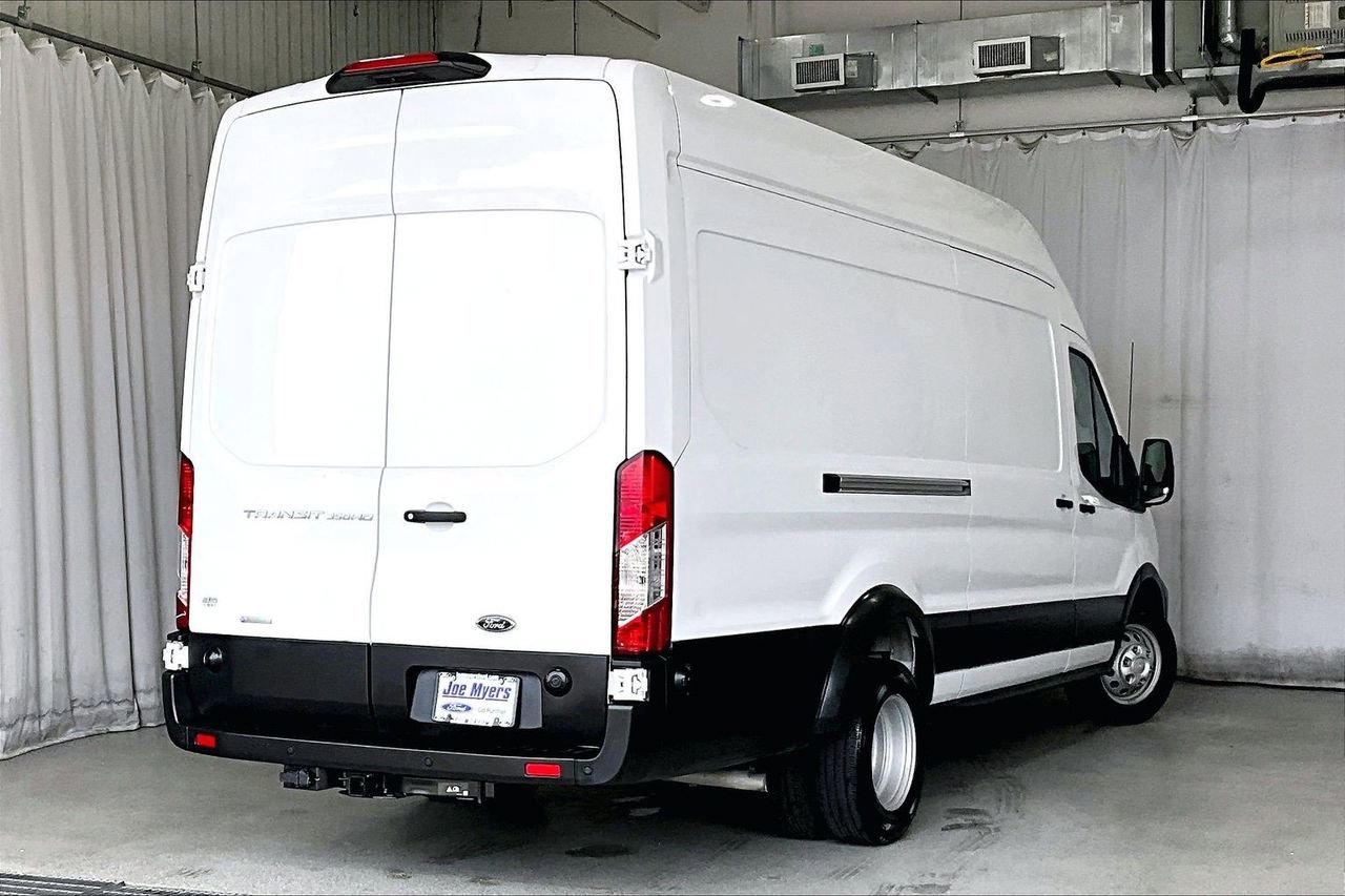 Certified 2025 Ford Transit 350 148 High Roof Extended DRW RWD image 13