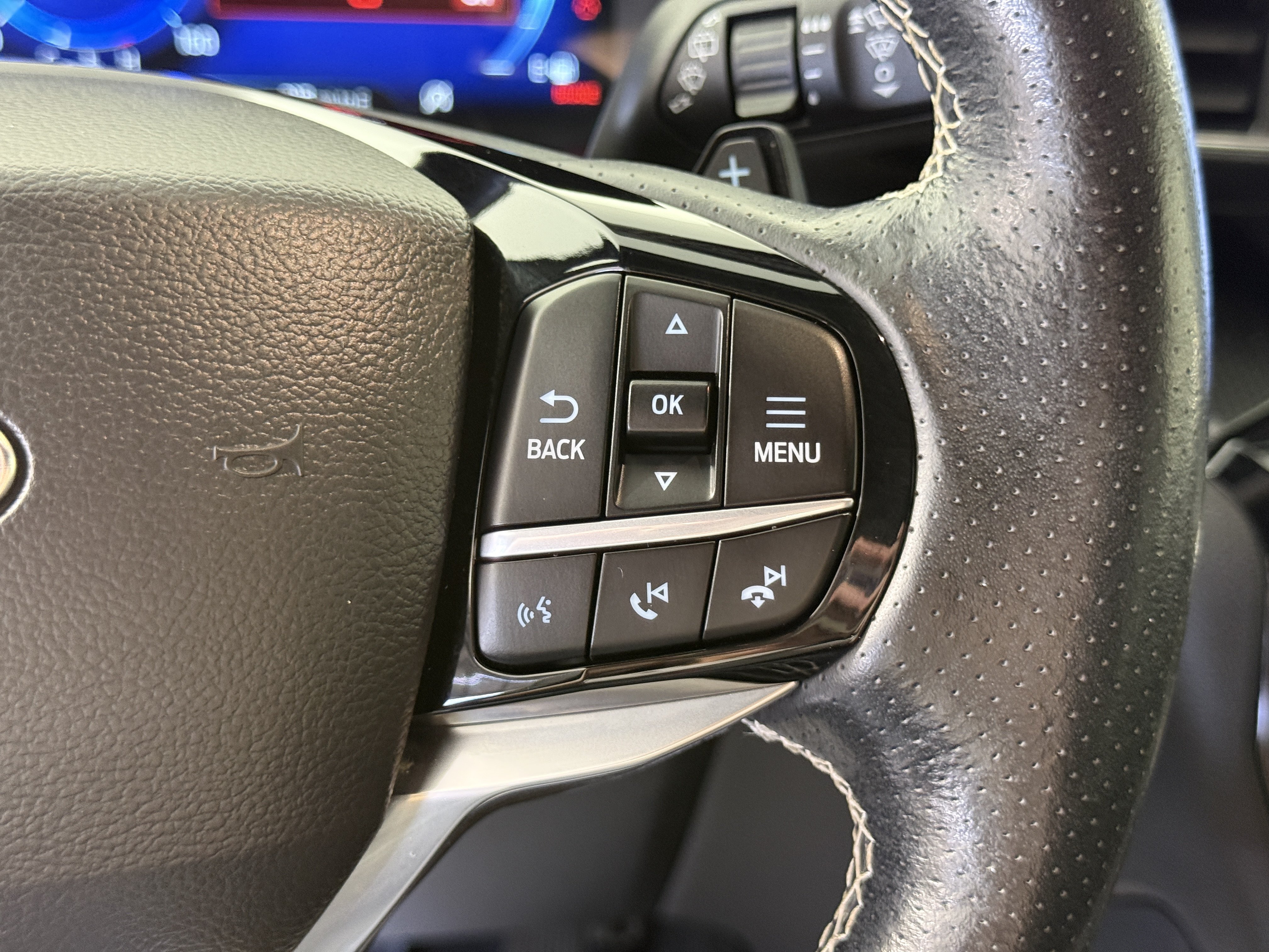 Certified 2022 Ford Explorer ST w/ Equipment Group 401A AWD/4WD image 26
