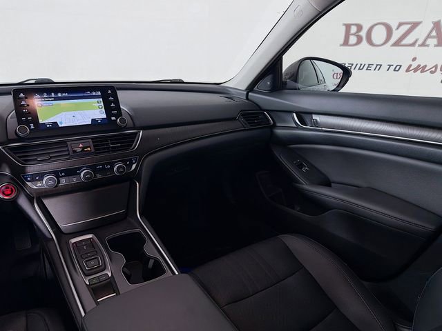 Used 2020 Honda Accord Touring image 28