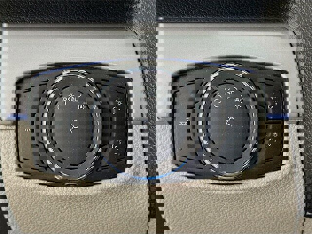 Certified 2019 Ford Explorer FWD image 20