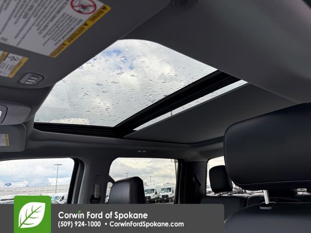 Certified 2025 Ford F350 Lariat w/ Camper Package AWD/4WD image 35