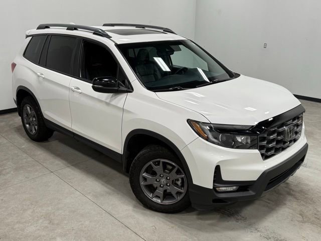 Used 2024 Honda Passport TrailSport image 41