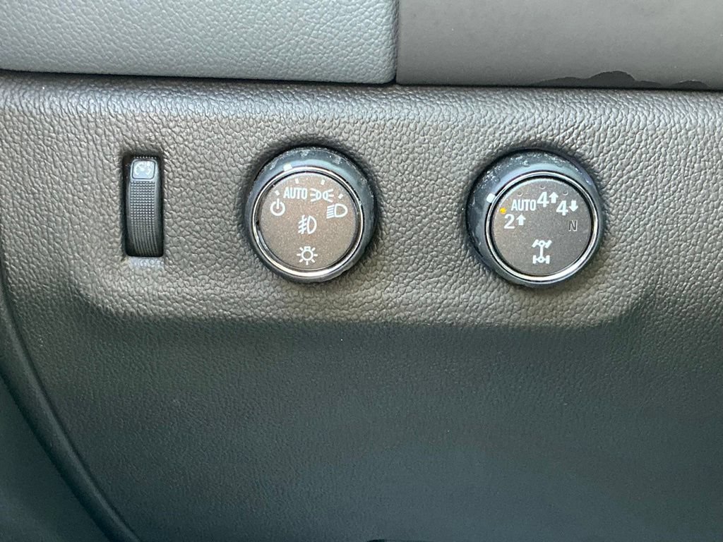 Used 2022 Chevrolet Colorado Z71 AWD/4WD image 49