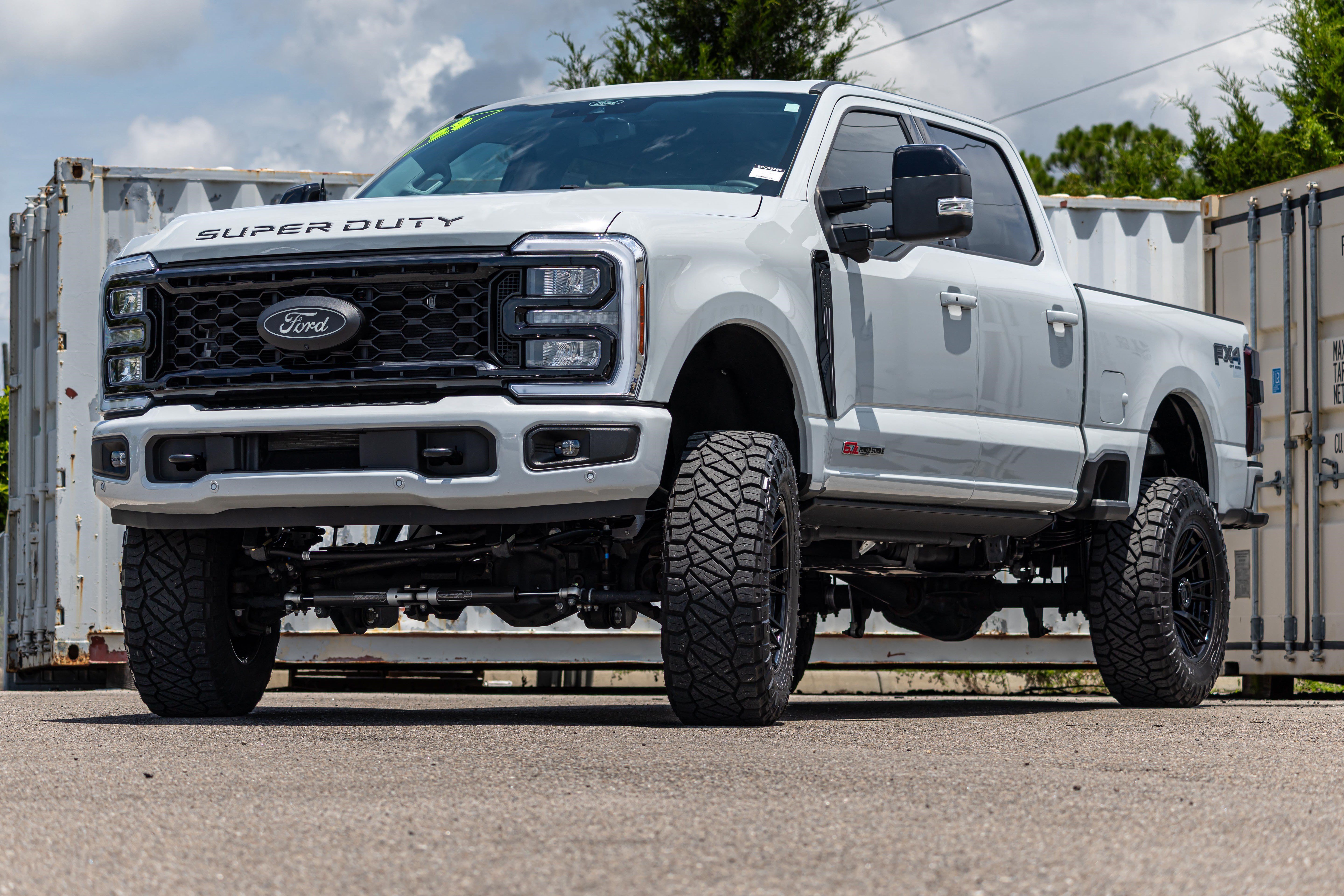 Certified 2025 Ford F250 Lariat w/ Lariat Ultimate Package AWD/4WD image 8
