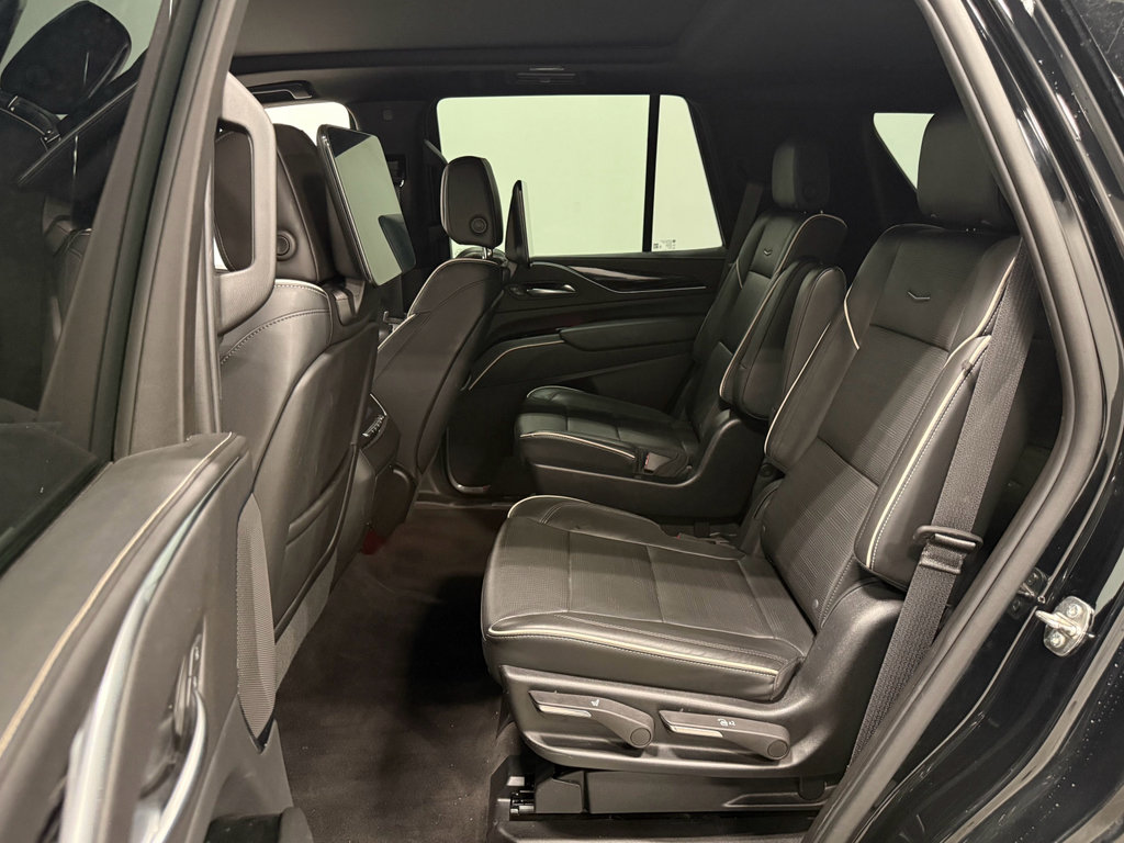 Used 2023 Cadillac Escalade Sport image 32