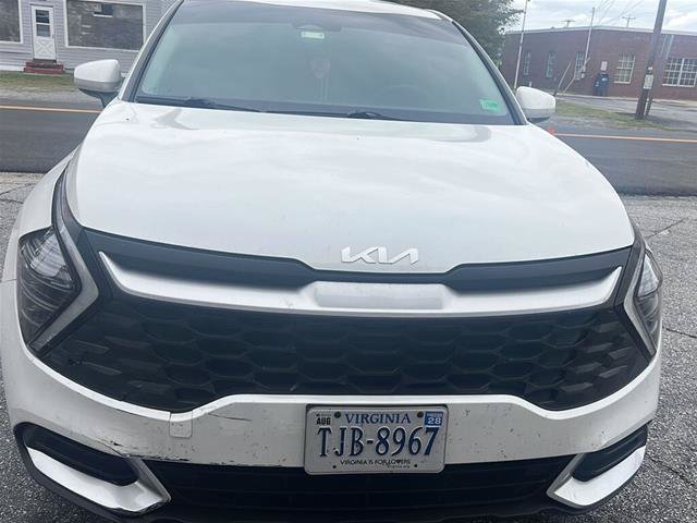 Used 2025 Kia Sportage LX FWD image 8