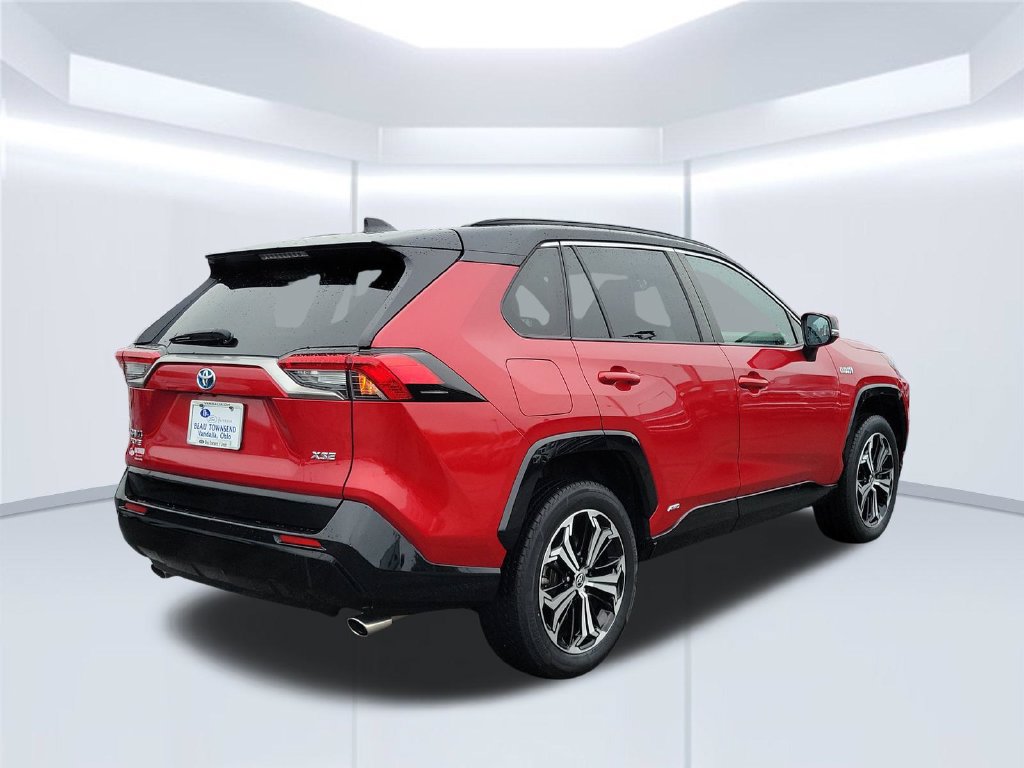 Used 2021 Toyota RAV4 XSE w/ Weather Package AWD/4WD image 5